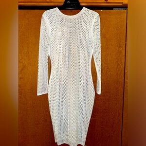 White sequin Akira dress size small never worn